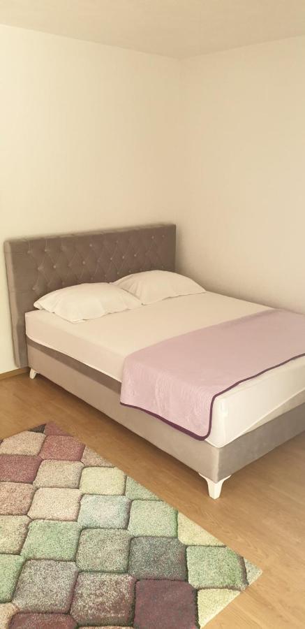 Apartments Kore Vir Zewnętrze zdjęcie